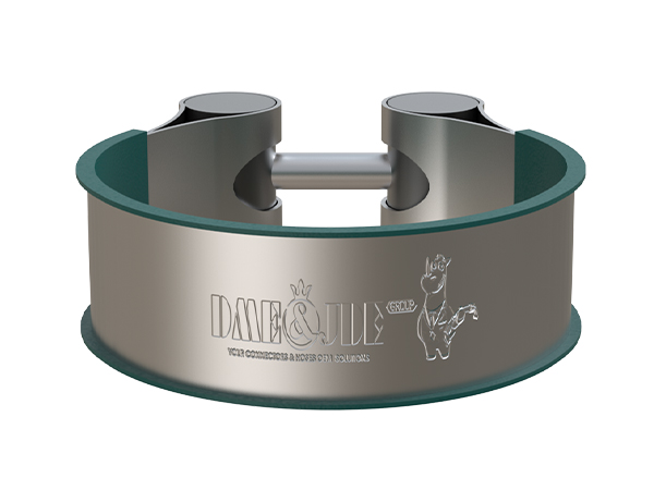 A hand is holding a hose collar marked with DME&JDE trademark.